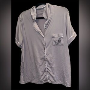 XL Rae Dunn Light Gray Short-Sleeve Button-Up Pajama Shirt with Dream Pocket